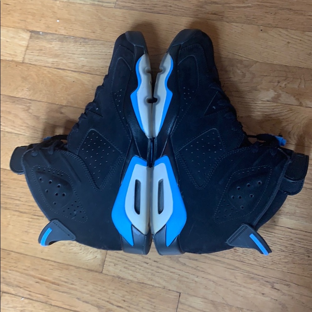 Air Jordan 6 ‘UNC’
